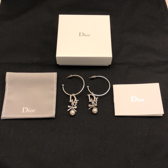 DIOR Earrings - Picture 4 of 9